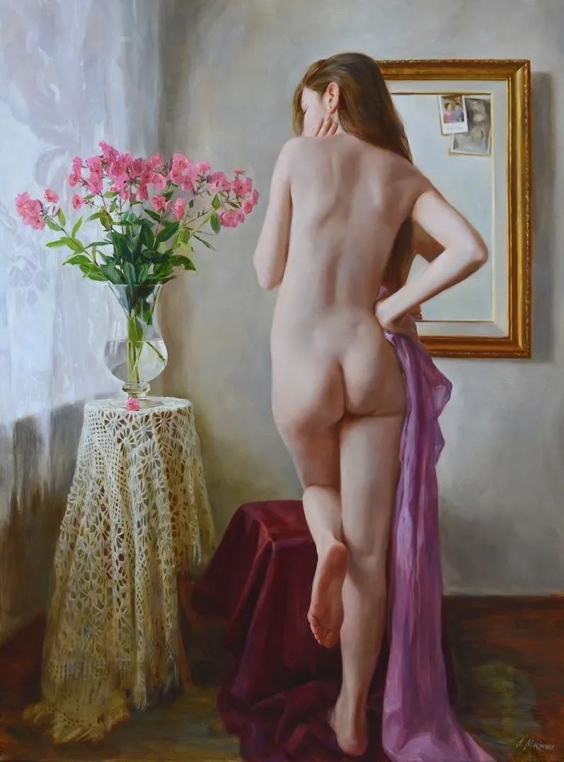 极致的女性曲线美，​俄罗斯画家安娜·玛丽诺娃作品